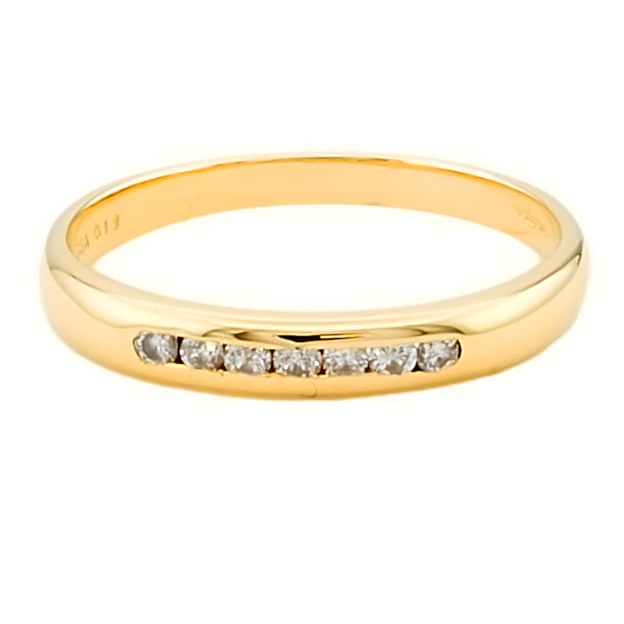 18ct gold Diamond Wedding Ring size O